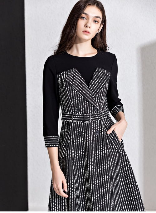 慕拉2020早春套头五分袖拼接裙子拿货全攻略