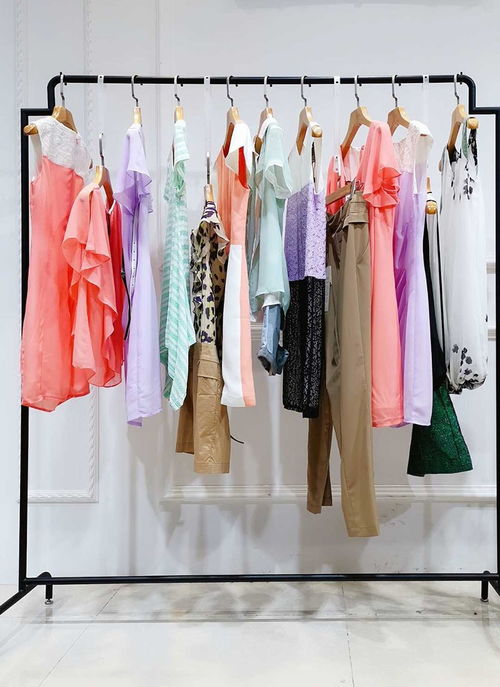 阿里卡利亚里品牌折扣女装走份批发 时尚与实惠的完美结合